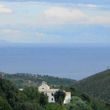 Varazze Sea-Mountain Luaran gambar